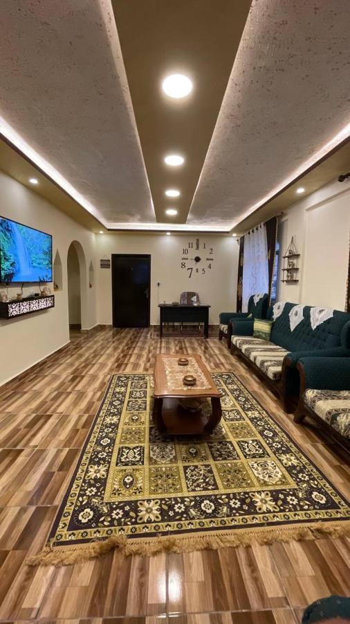 Ad Deir Guesthouse Wadi Musa Eksteriør billede